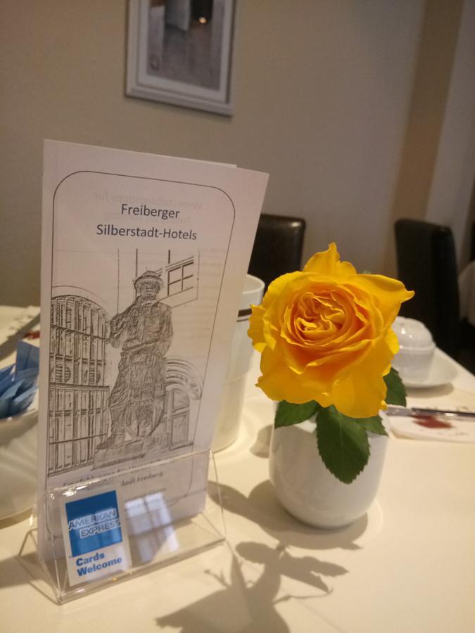 Hotel Am Obermarkt Freiberg Luaran gambar